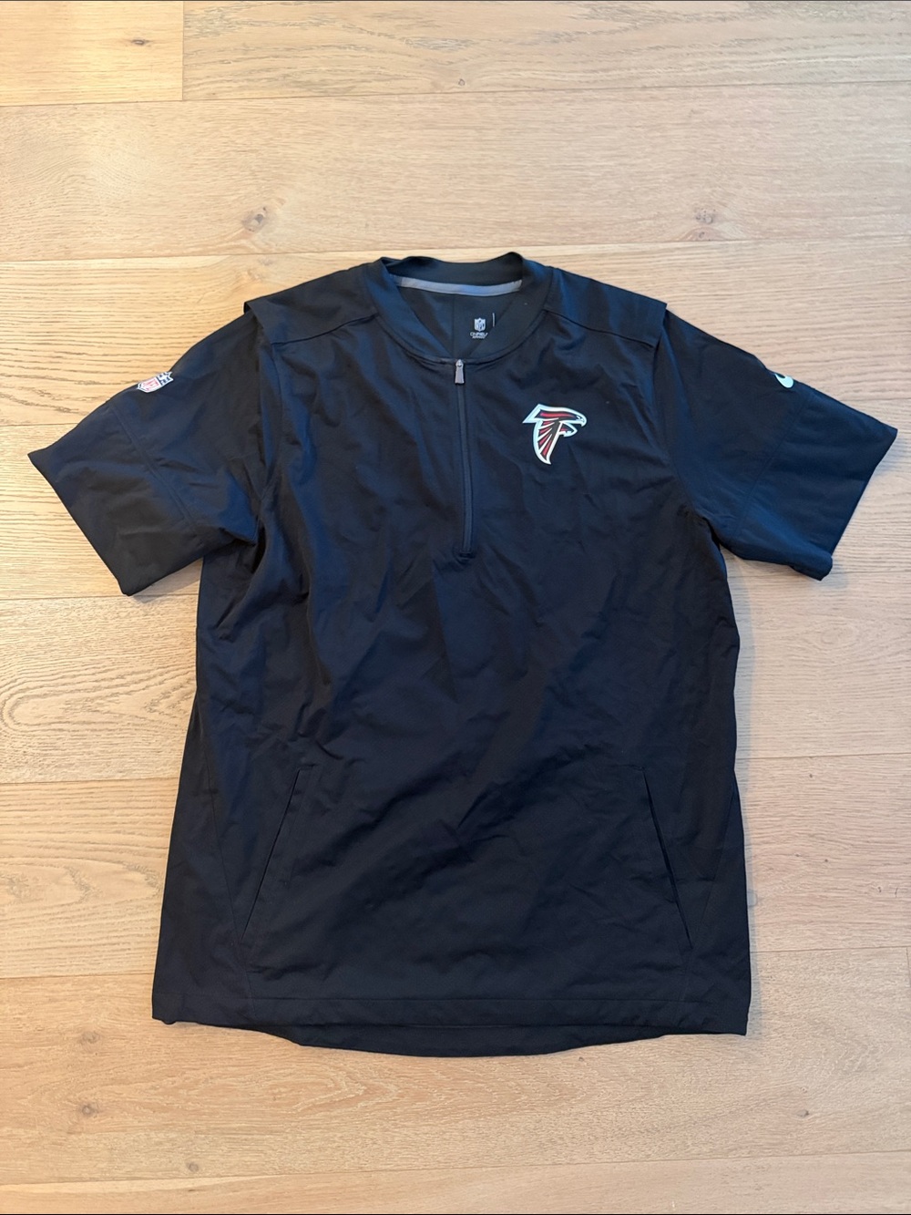 Nike Black Atlanta Falcons Short-Sleeve Half-Zip Pullover